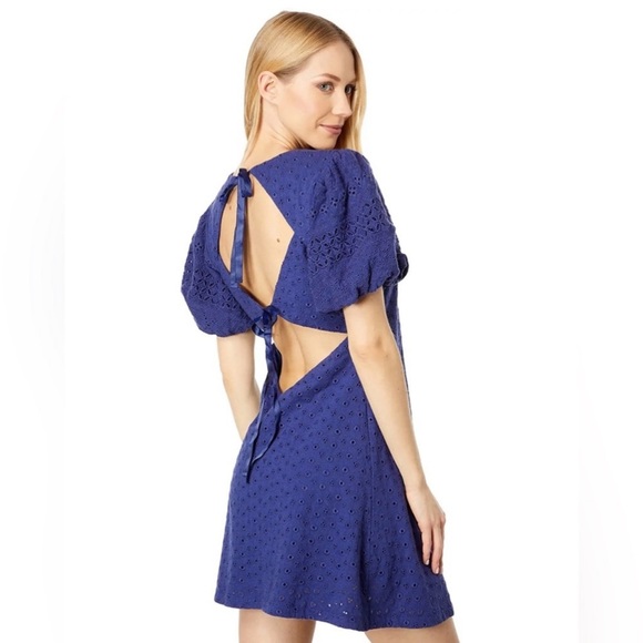 Free People Apricot Rose Puff Sleeve Eyelet Dress Living Indigo Size Medium NWT - Picture 3 of 10